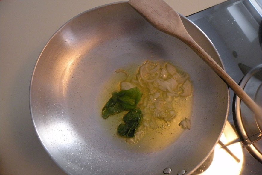 pasta-con-crema-di-peperoni-e-pancetta-007