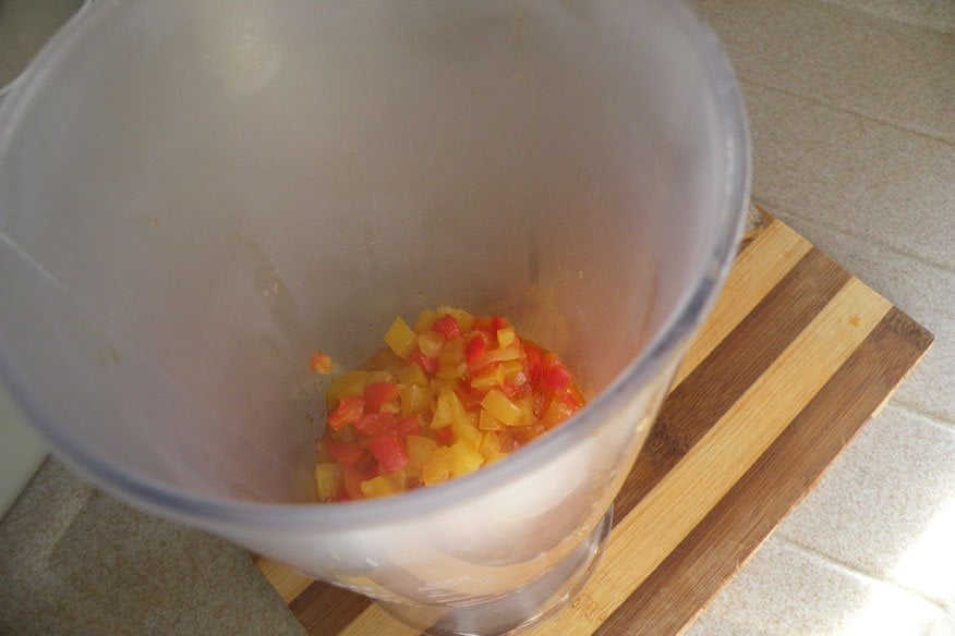 pasta-con-crema-di-peperoni-e-pancetta-011