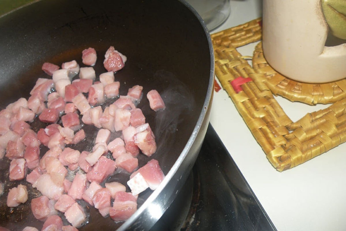 pasta-con-vellutata-di-zucca-funghi-e-pancetta-004