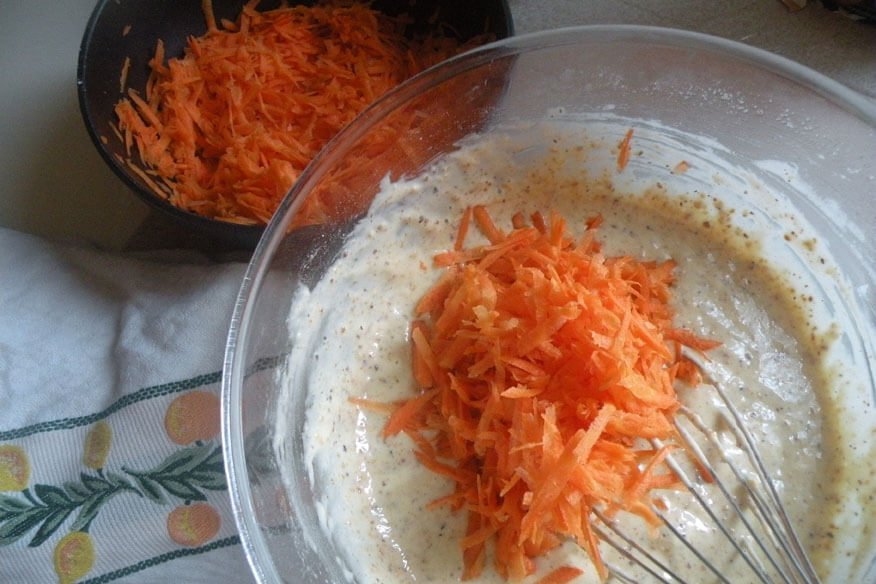 plumcake-yogurt-carote-e-nocciole-006