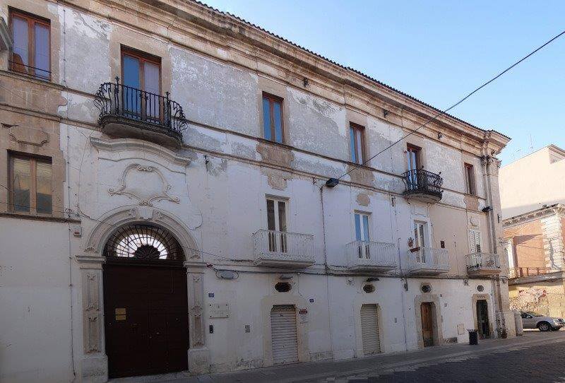Palazzo dei Celestini Manfredonia (2)